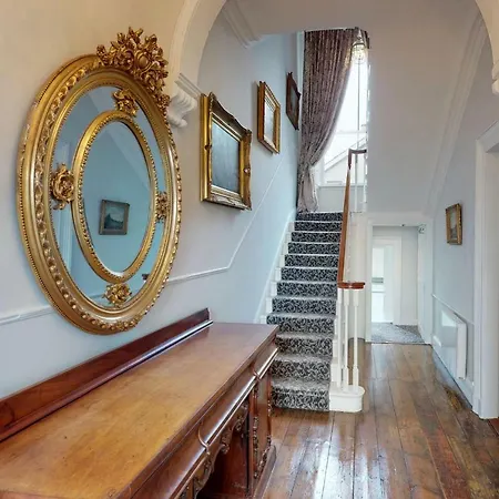 Konukevi The Townhouse Cork