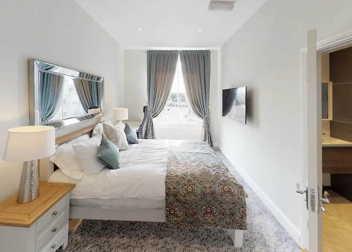 The Townhouse Konukevi *